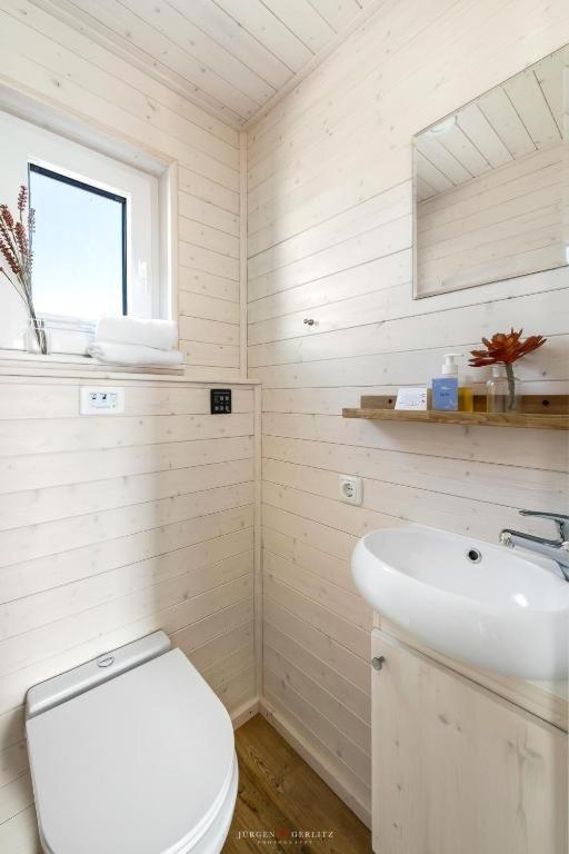 Hausboot Gluecksmomente Mit Dachterrasse In Schleswig Am Ostseefjord Schlei Kültér fotó