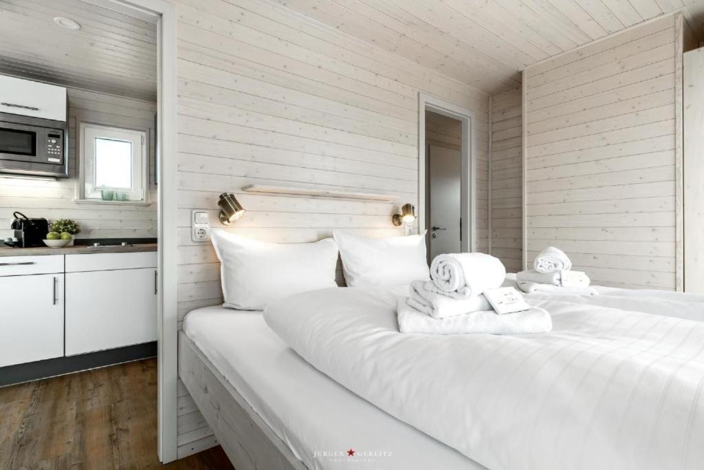 Hausboot Gluecksmomente Mit Dachterrasse In Schleswig Am Ostseefjord Schlei Kültér fotó