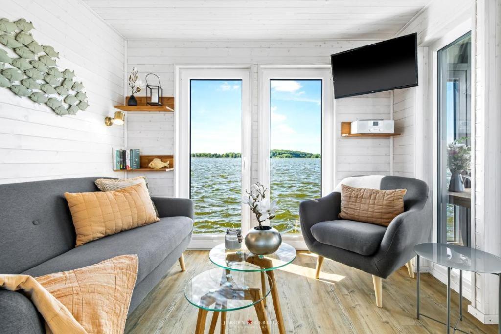 Hausboot Gluecksmomente Mit Dachterrasse In Schleswig Am Ostseefjord Schlei Kültér fotó